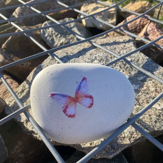 Herdenkingssteen voor een plek van herinnering