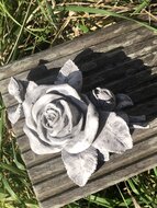 klein gedenkbeeldje voor graf of herdenkplek